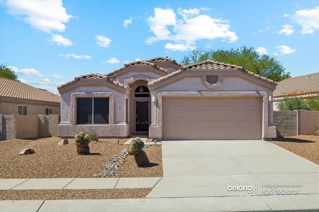 Building Photo - 2311 N Creek Vista Dr