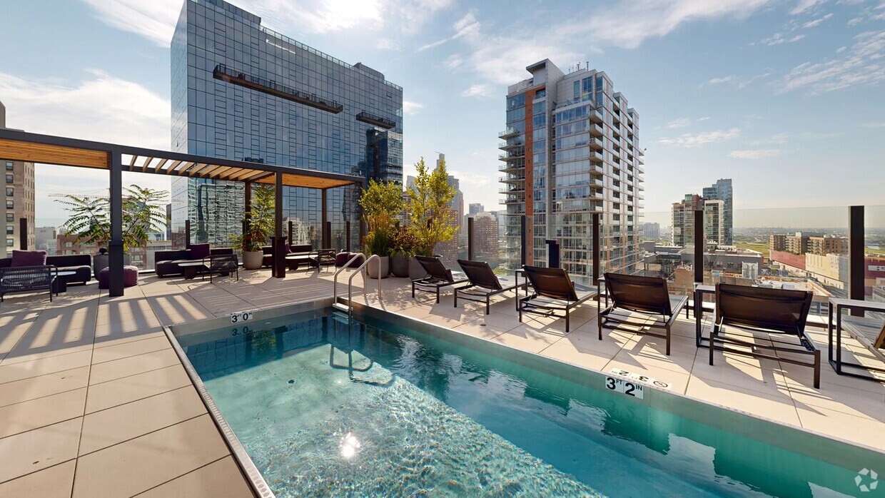 Photo - Straits Row Apartments