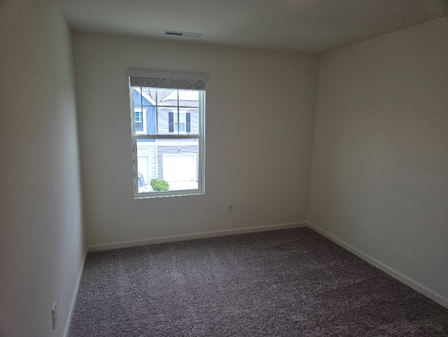 Building Photo - 3509 Walker Dr Building Photo - 3509 Walker Dr