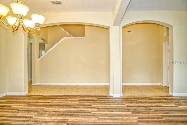 Building Photo - 2579 Carrickton Cir