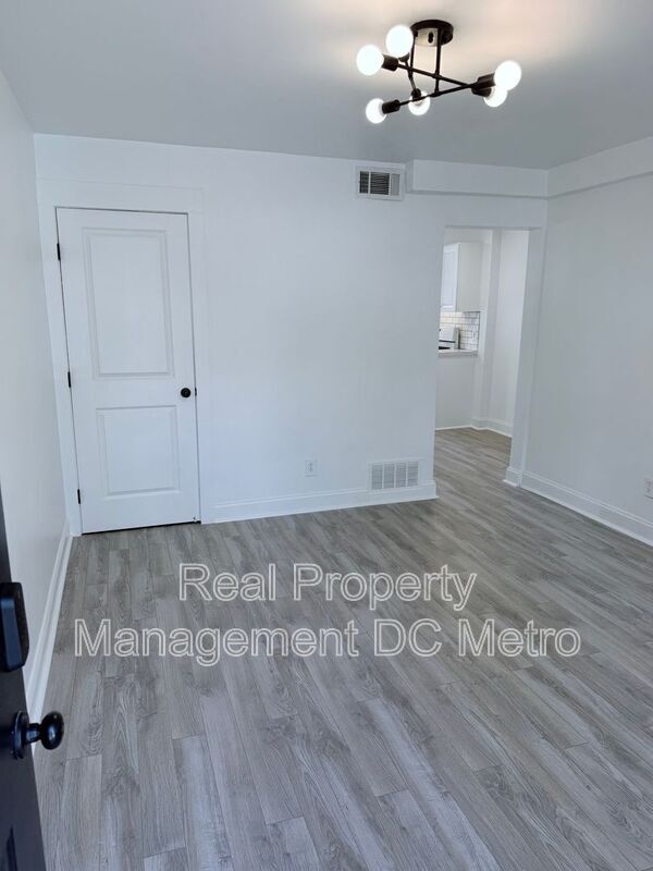 Photo - 1447 Holbrook St NE Apartment