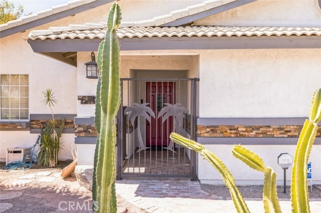 Building Photo - 68435 Tachevah Dr