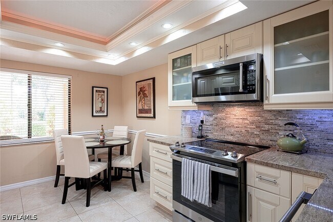 Foto del edificio - 583 Beachwalk Cir