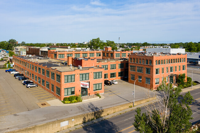 Fachada de la propiedad - Foundry Lofts