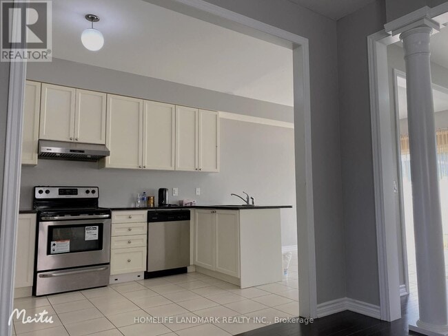 Photo du bâtiment - 489 Caboto Trail