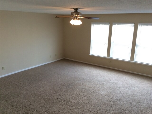 Foto del edificio - 5862 N Quincy Drive