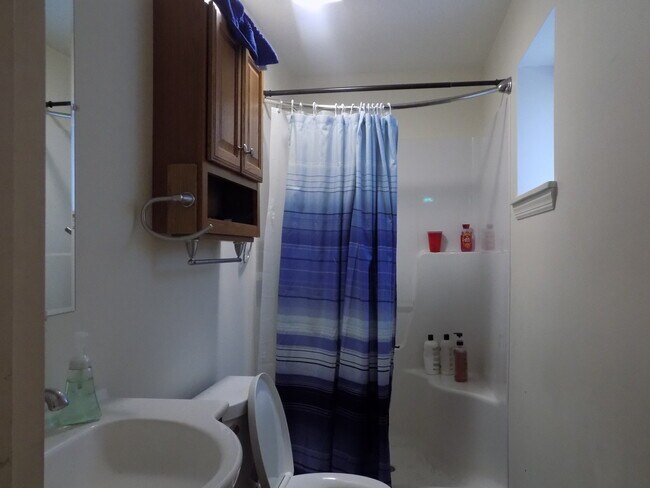 Foto del edificio - 245 Grant Ave