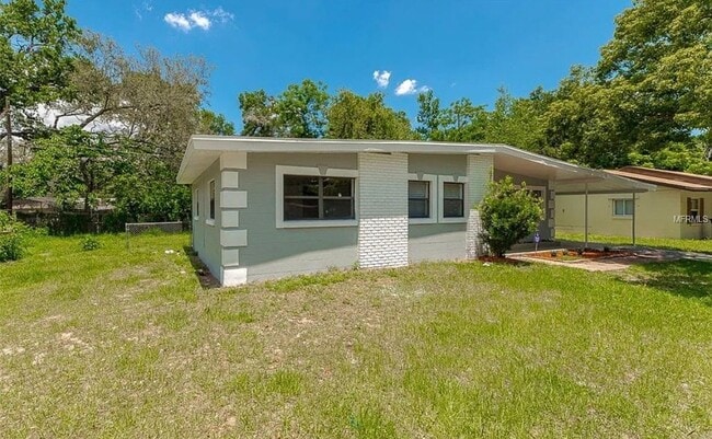 Foto del edificio - 5321 Grandview Dr