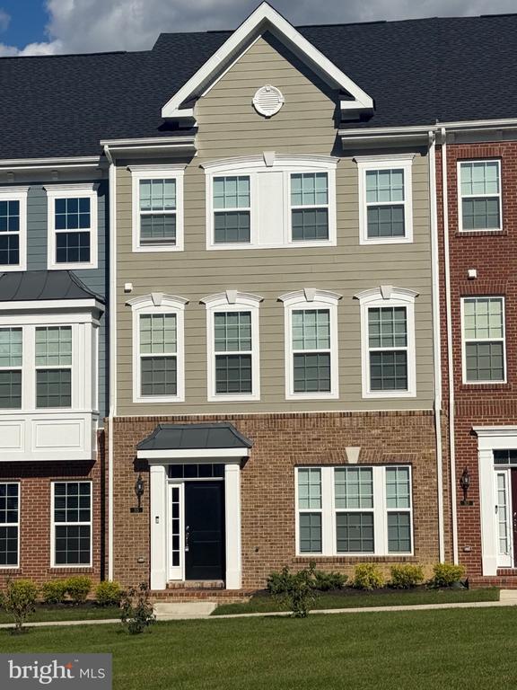 Building Photo - 315 Buckeye Cir