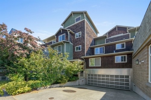 Foto principal - Olympic Hills Condo - 1 bedroom + den