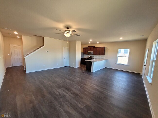 Building Photo - 100 Foley Dr