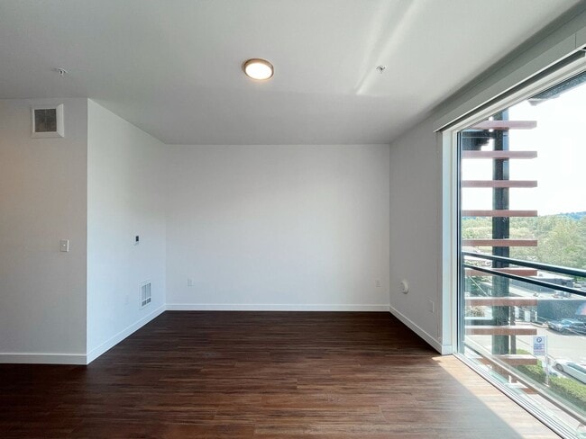 Interior Photo - Spur Apartments