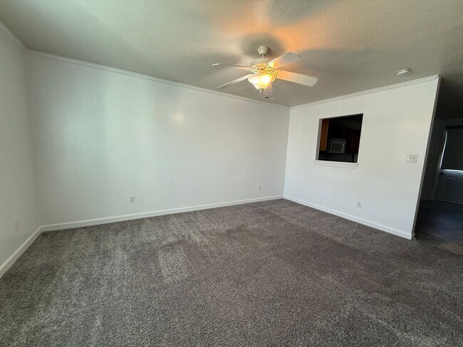 Foto del edificio - 109 Bridgewood Dr