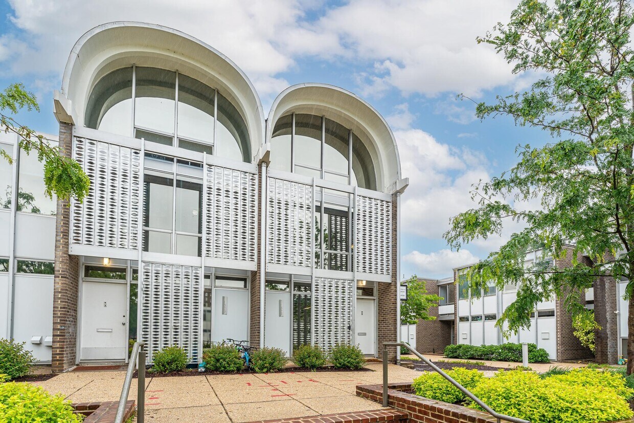 Foto principal - 1328 4th St SW