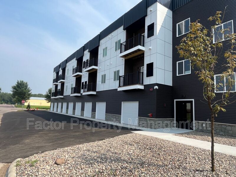 Foto principal - 960 N 3rd St