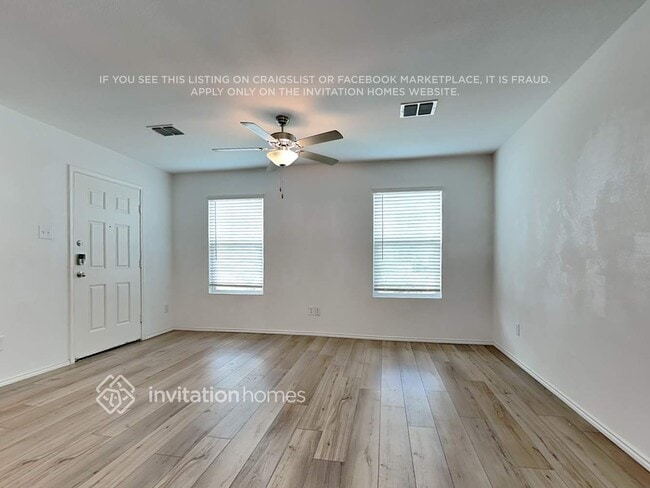 Building Photo - 218 Br Vlg Wy