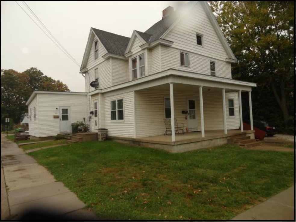 Building Photo - 10 E Cedar St