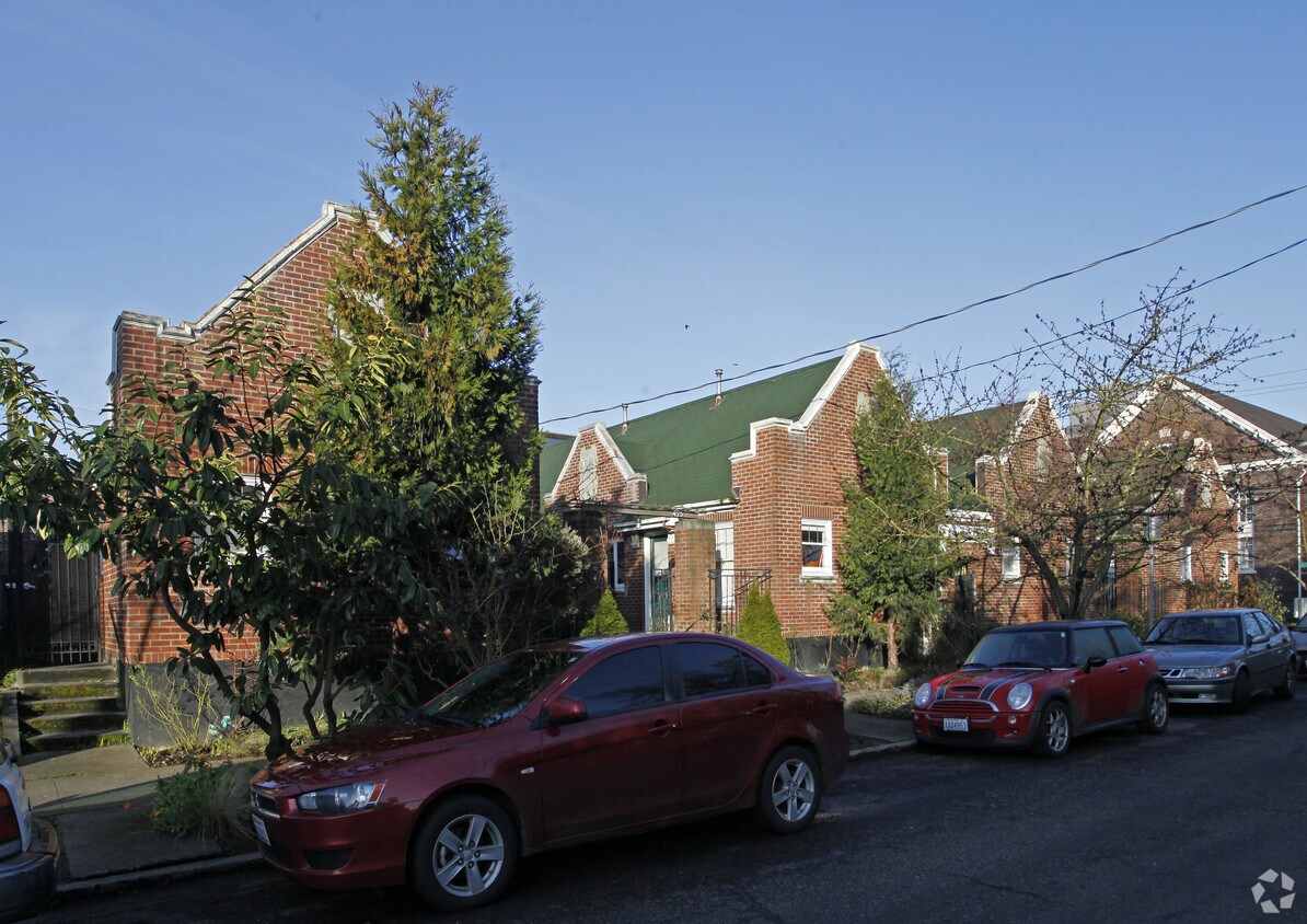 Foto del edificio - Broadway Court
