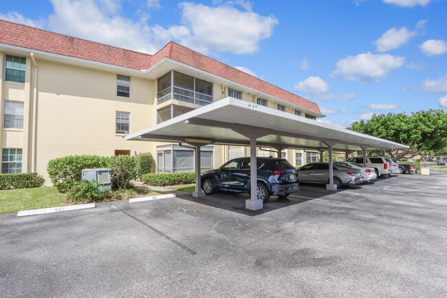 Foto del edificio - 5540 Tamberlane Cir