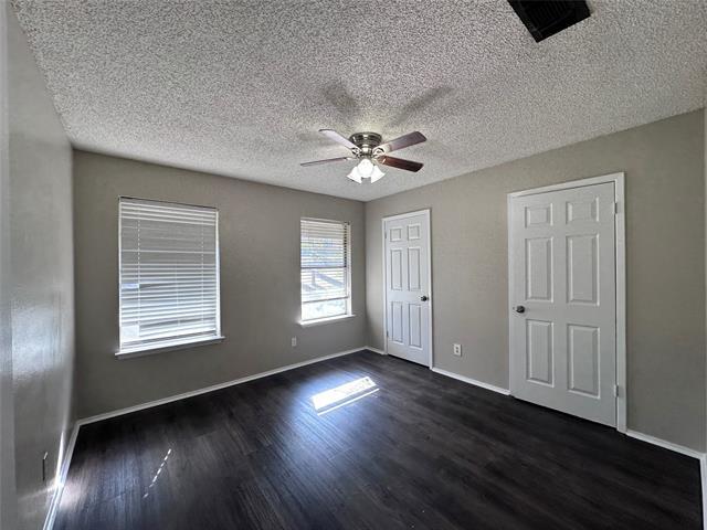 Foto del edificio - 1110 Lynn St