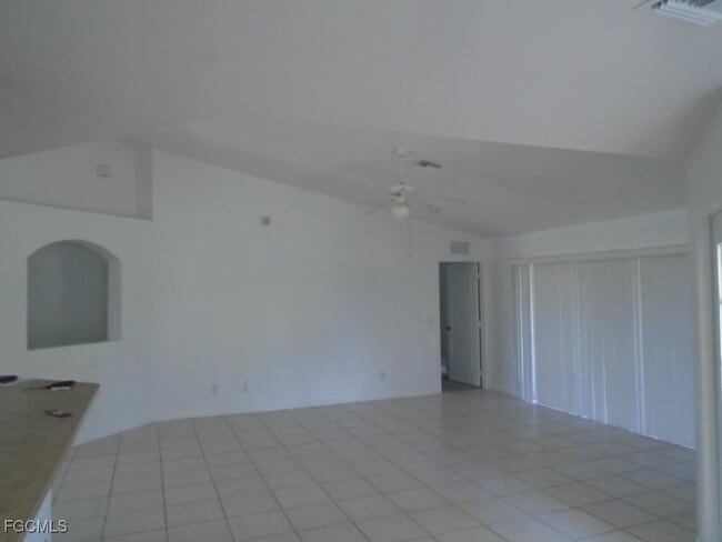 Foto del edificio - 3623 NE 17th Pl