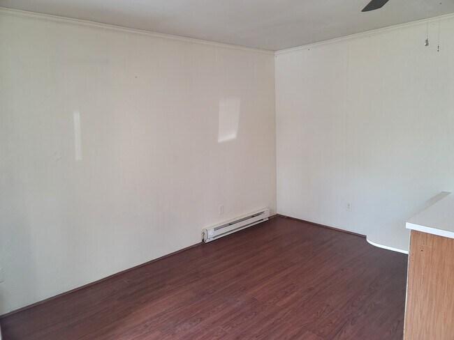 livingroom - 420A Crout Rd