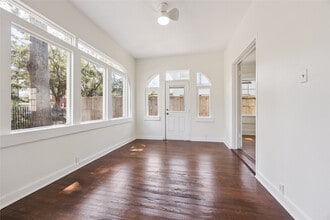 Building Photo - 3818 Brandt St