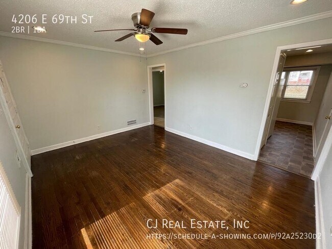 Building Photo - 4206 E 69th St