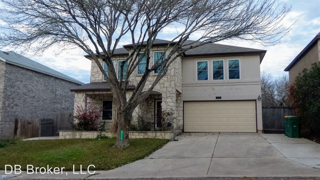Primary Photo - 8114 Chestnut Manor Dr