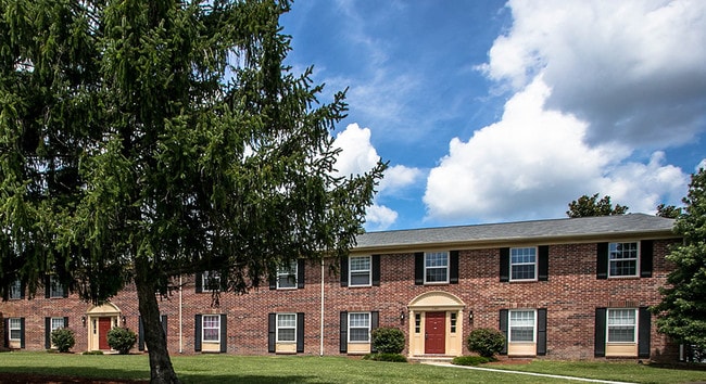 Carriage House Of Virginia Beach Apartments Va Building Photo Carriage House Of Virginia Beach