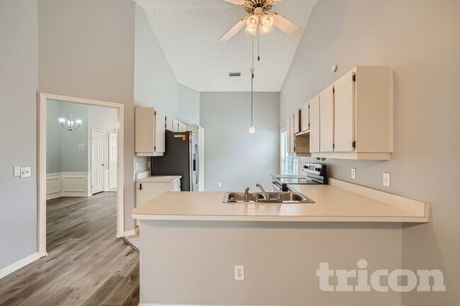 Foto del edificio - 9610 Fox Hearst Rd