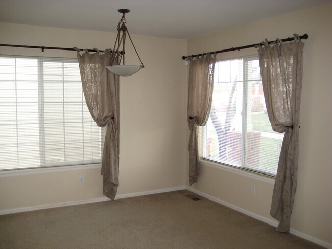 Building Photo - 14331 Craftsman Way