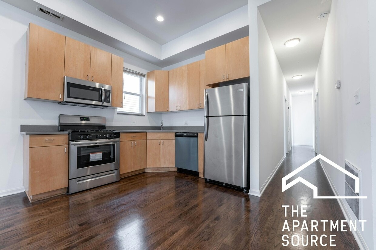 Primary Photo - 2112 N Campbell Ave