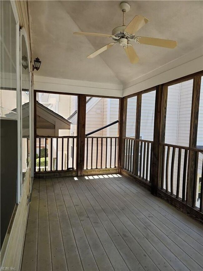 Foto del edificio - 2045 Nicklaus Dr