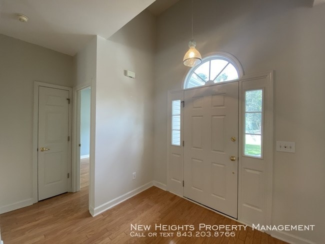 Building Photo - Gorgeous Property in Dunes West