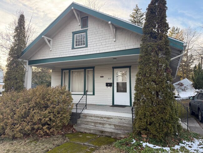 Foto del edificio - 517 S Hayes St