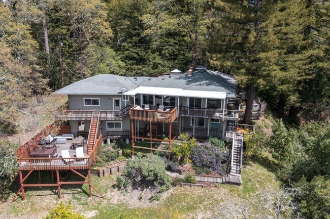 Foto del edificio - 24705 Spanish Oaks Rd