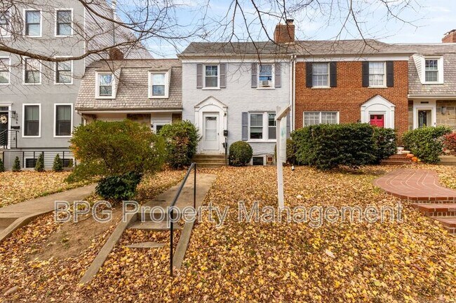 Foto del edificio - 1710 37th St NW