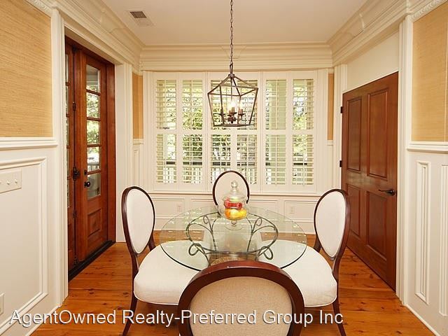 Building Photo - 4 br, 3.5 bath House - 108 Live Oak Drive