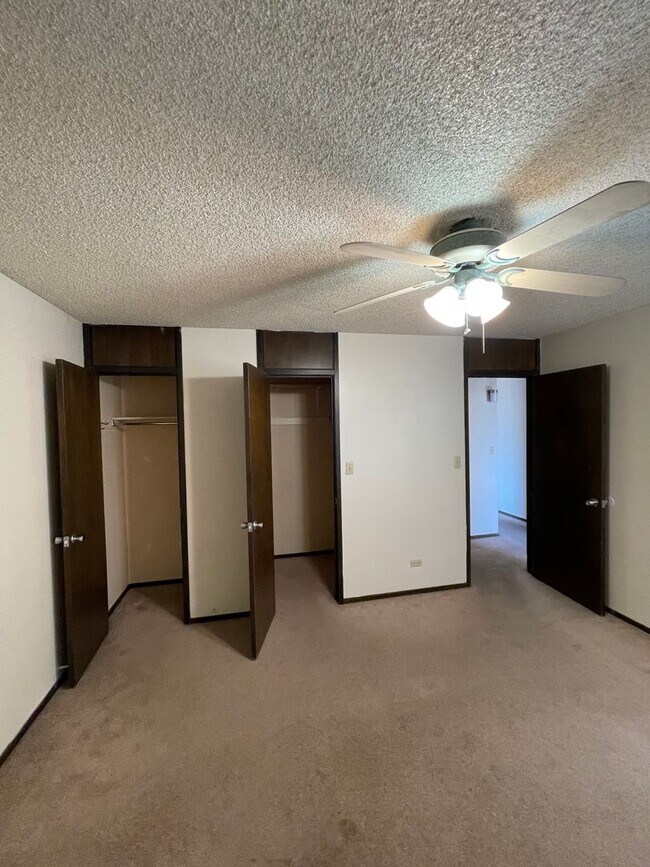 Foto del edificio - Upper Level 2 Bedroom 1 Bath