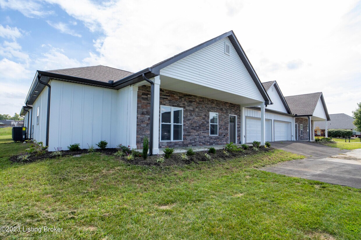 Primary Photo - 64 Garden Dr