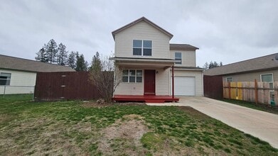 Building Photo - 35871 Warbler Dr