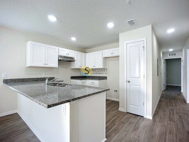 Foto del edificio - Get Your First Full Month Free for a Limit...