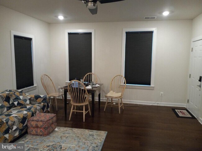 Foto del edificio - 44682 Provincetown Dr