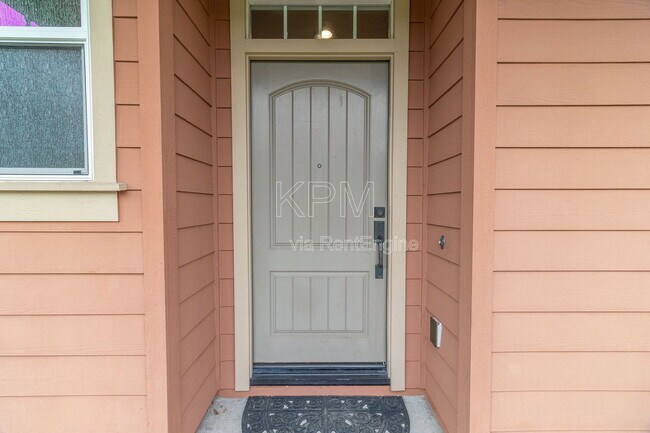 Foto del edificio - 2550 Plymouth Oaks Ct
