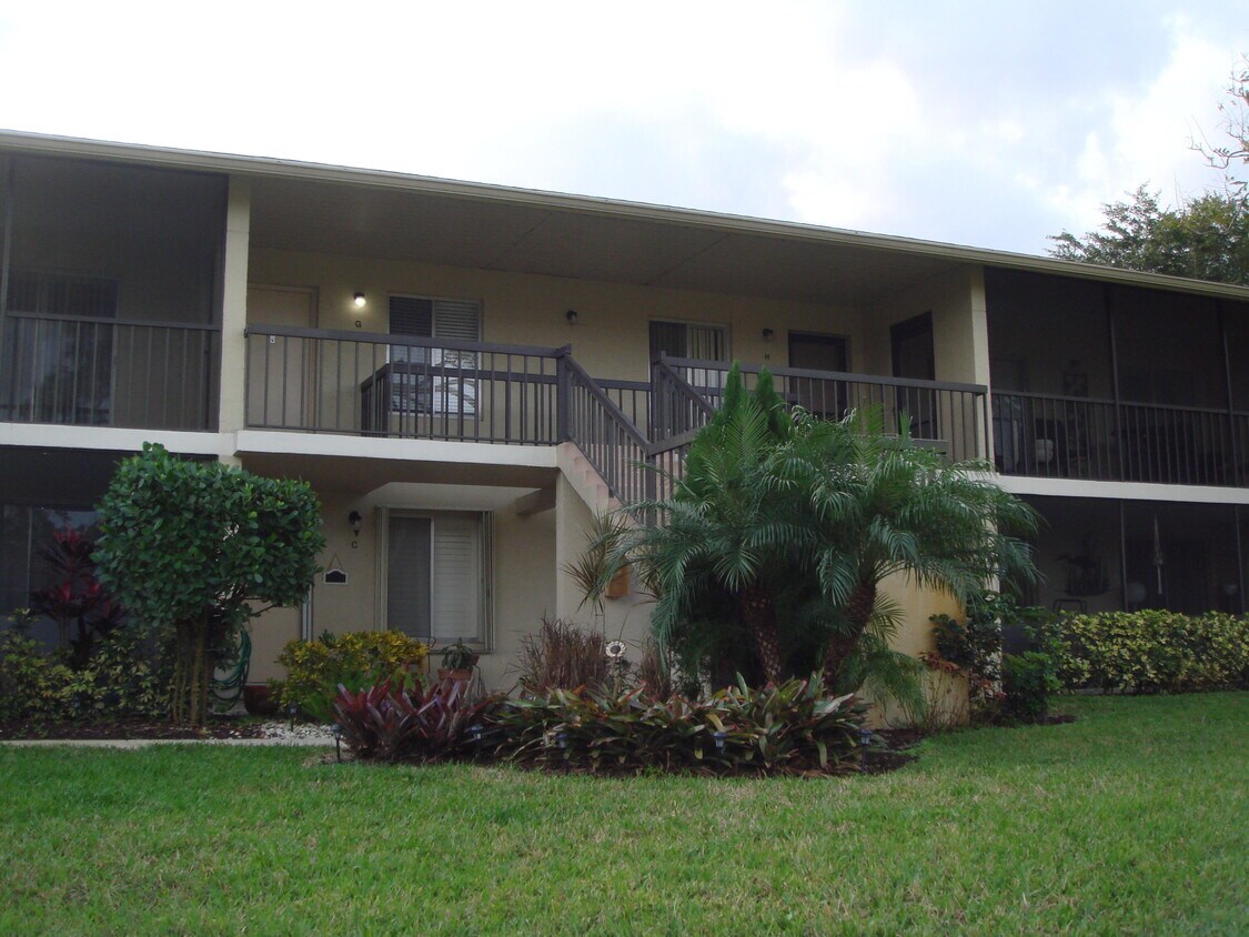 6519 Chasewood Dr Unit G, Jupiter, FL 33458 Condo for Rent in Jupiter, FL