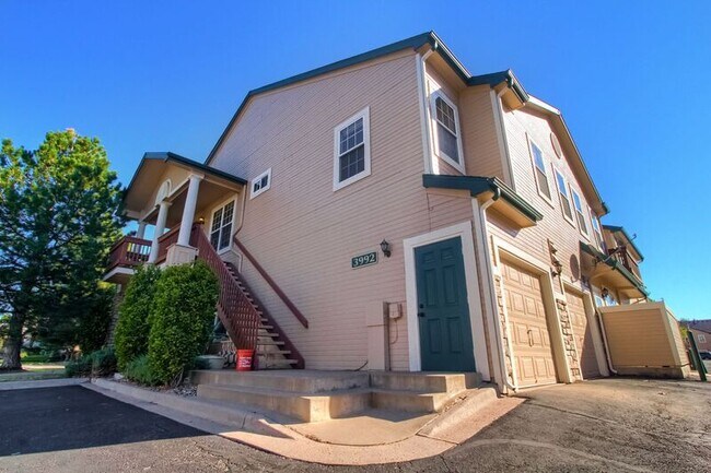 Building Photo - 3992 S Carson St