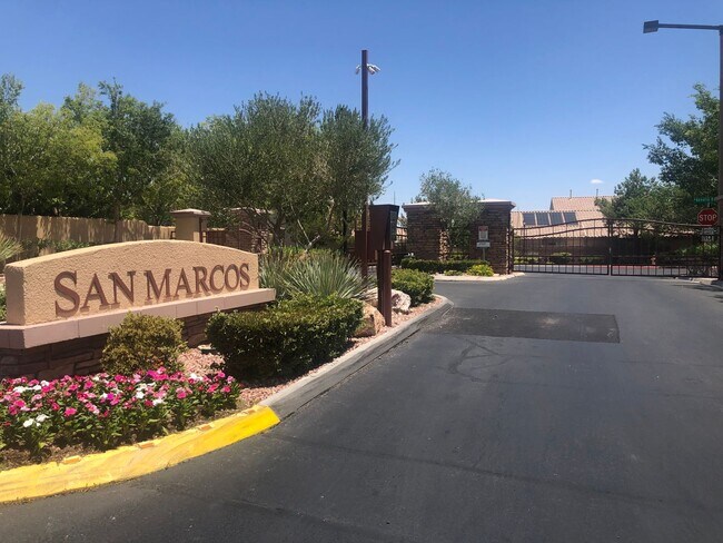 Foto del edificio - AVAIL NOW!!! SUMMERLIN  2-STORY HOME  4 BE...