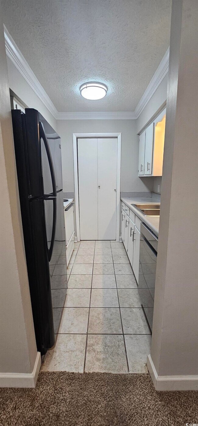 Foto del edificio - 615 Carter Ln