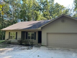 Building Photo - 1411 Caney Ln